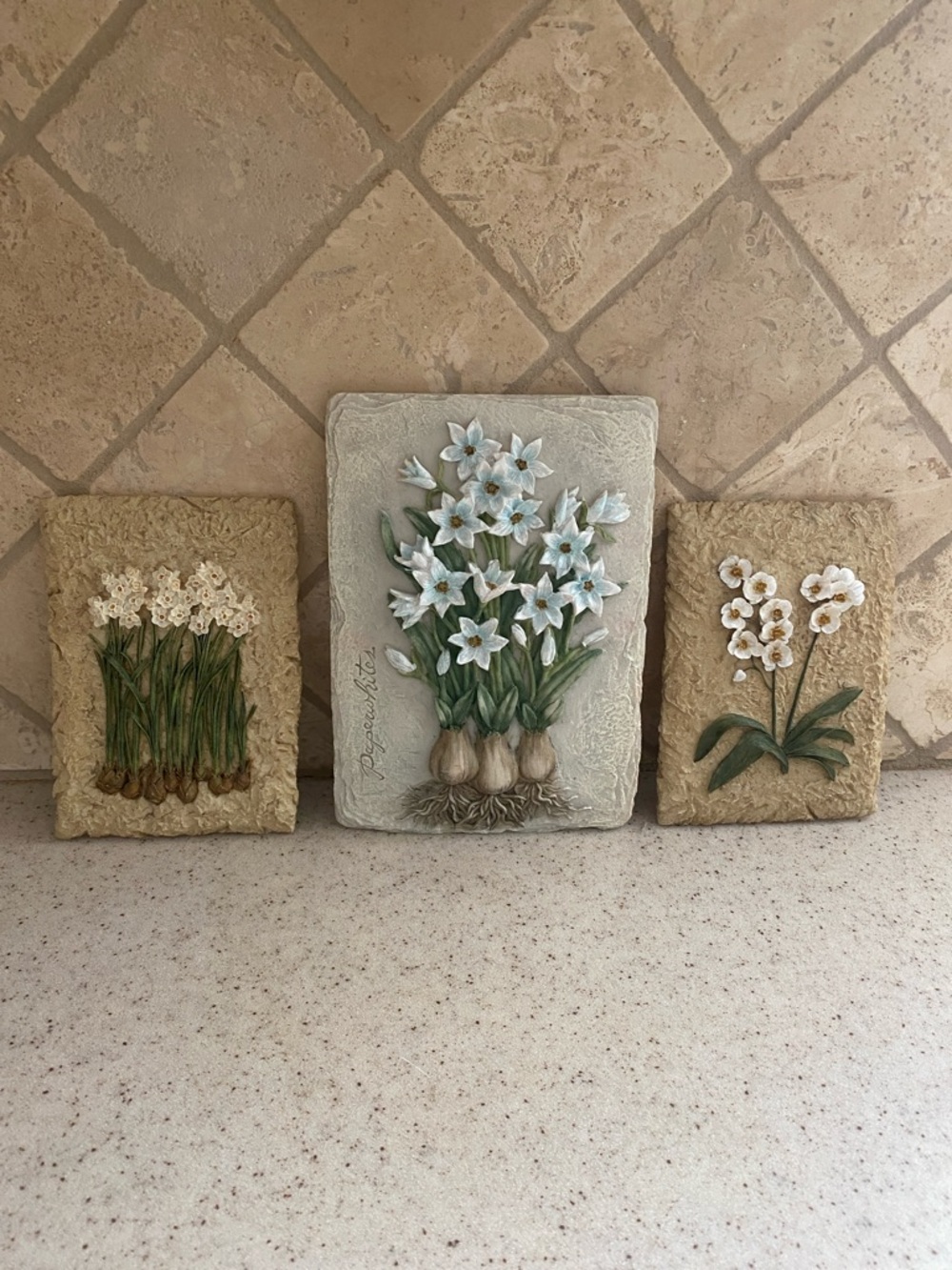 Botanical Bulb Relief Wall Art Set in Cream and Green